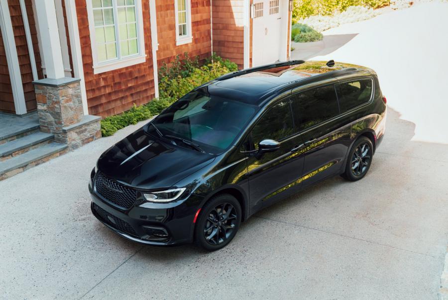  Chrysler Pacifica Limited S Appearance Package AWD (RU) 2020 года  (фото 7 из 70)